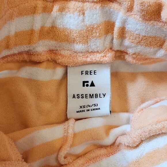 Girls 2 piece set skirt and crop top XS 4/5 - Picture 4 of 9